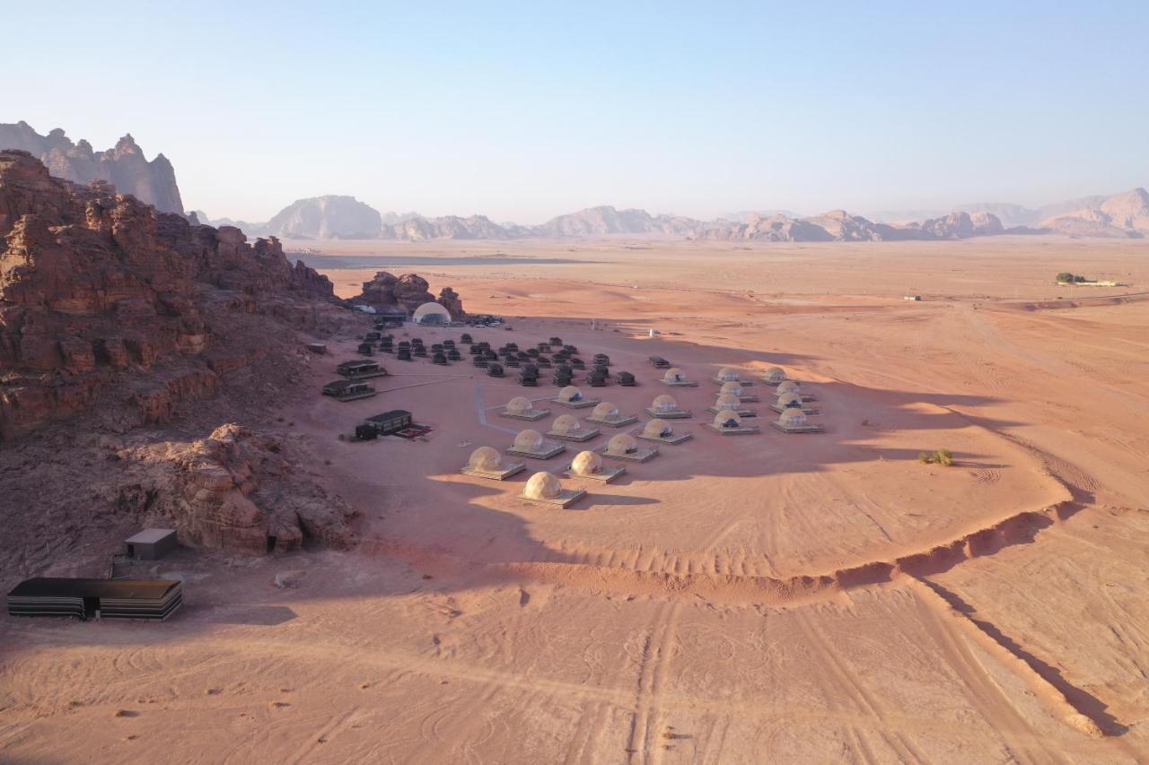 Sun City Camp Hotel Wadi Rum Ngoại thất bức ảnh