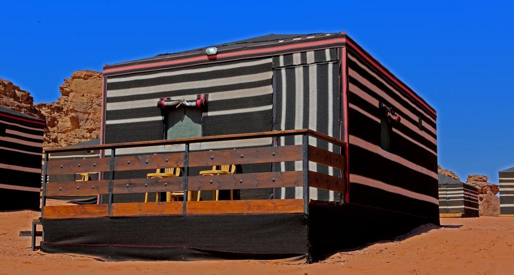 Sun City Camp Hotel Wadi Rum Phòng bức ảnh